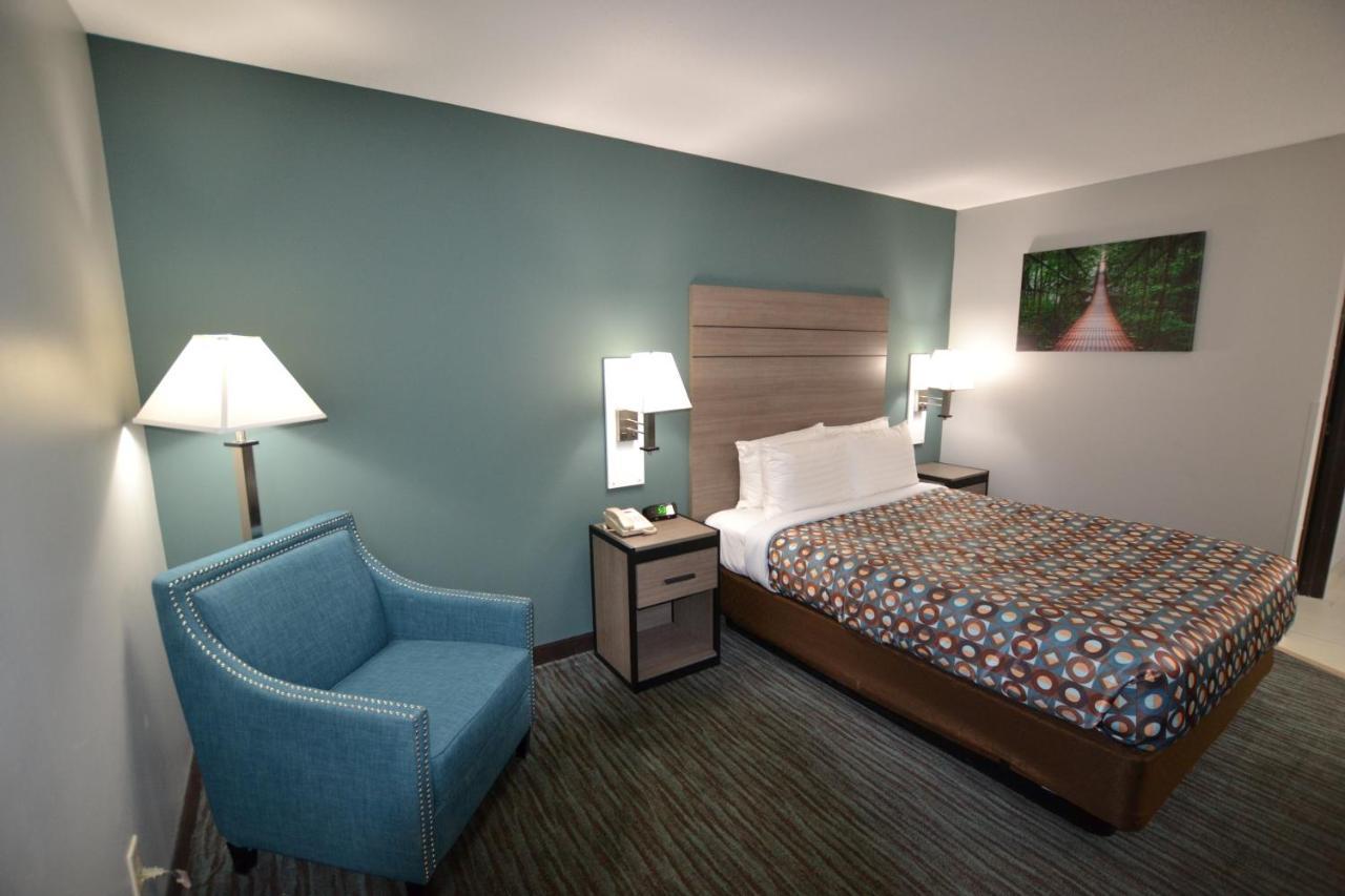 Countryside Inn & Suites Omaha East-Council Bluffs Ia Exterior photo